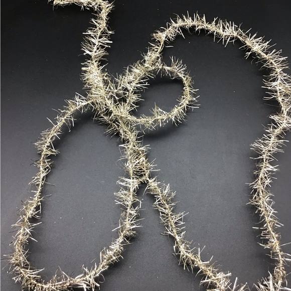 Vintage Feather Tree Garlands - Picture 3 of 6